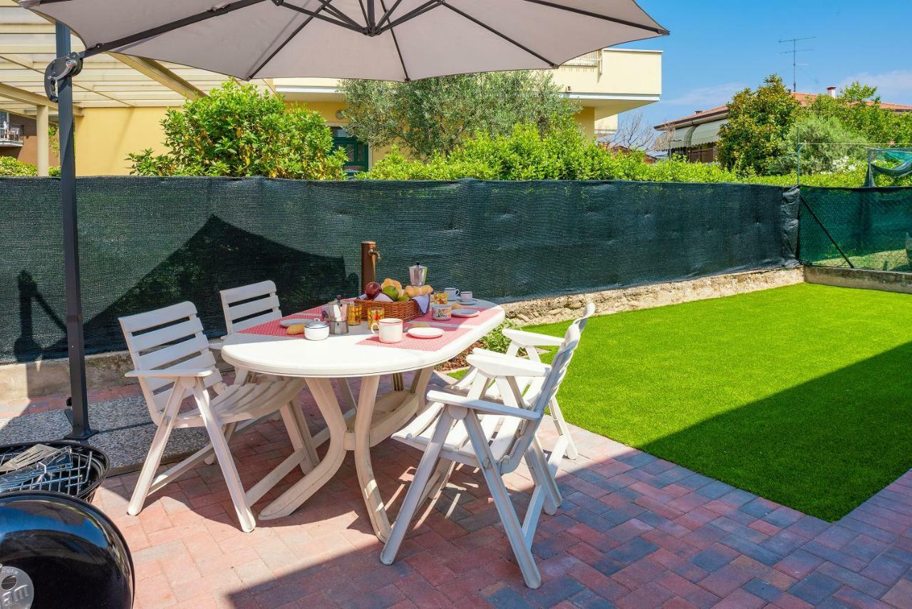 Family House Bivio Villa Peschiera del Garda Eksteriør bilde